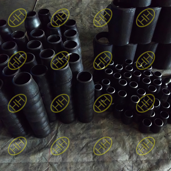 A234 WPB seamless concentric reducers and tees supplied by Haihao Group